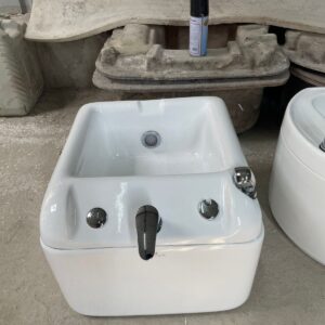 Square Pedicure Jacuzzi  tub